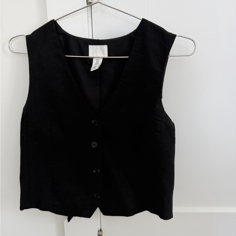 H&M Black Button-Front Women's Vest